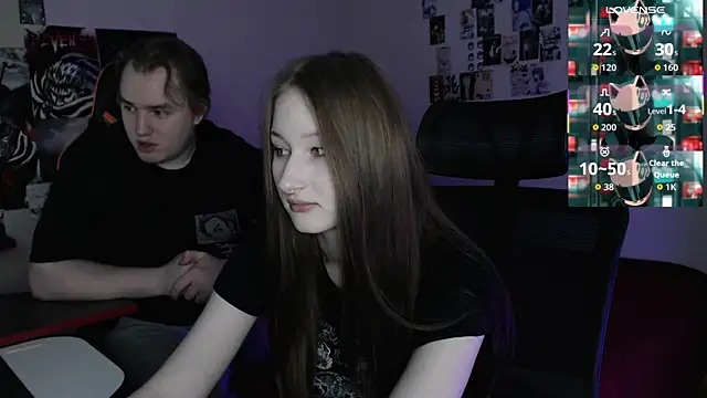 Snapshot of camcoupbang chatting on November 22, 2025, 12:10 am camcoupbang online show from November 22, 2025, 12:10 am