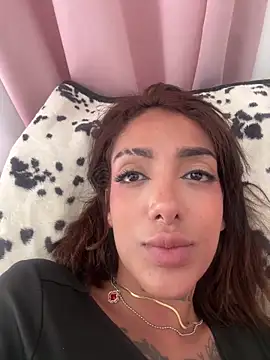 venus-peach online show from April 22, 2026, 6:47 pm