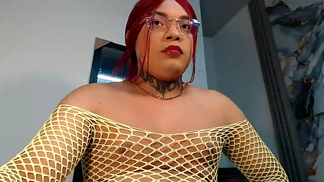 Snapshot of KristalTsXXX chatting on June 9, 2026, 3:46 pm KristalTsXXX online show from June 9, 2026, 3:46 pm