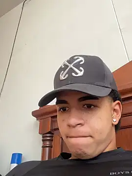 JoanG10 online show from April 20, 2026, 3:02 pm