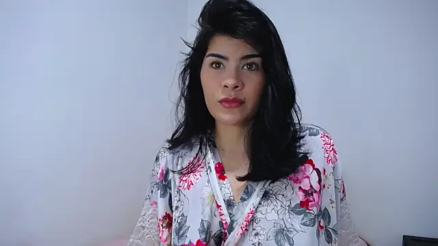 luccy21  online show from January 13, 2026, 9:46 am