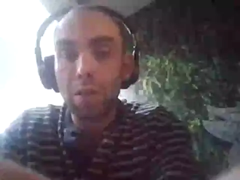 Snapshot of DrbigdickUK chatting on December 2, 2025, 8:54 pm DrbigdickUK online show from December 2, 2025, 8:54 pm