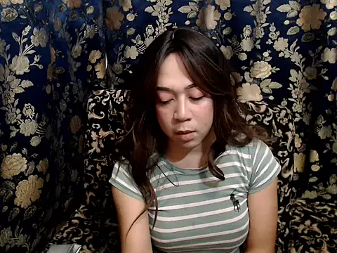 urprincessnicolexxx online show from May 22, 2026, 8:34 am