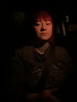 poussichienne online show from June 11, 2026, 2:22 am