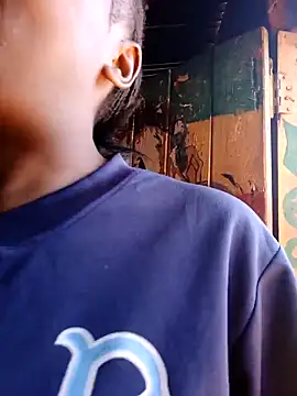 Snapshot of _fiffii chatting on February 4, 2026, 11:38 am fiffii online show from February 4, 2026, 11:38 am