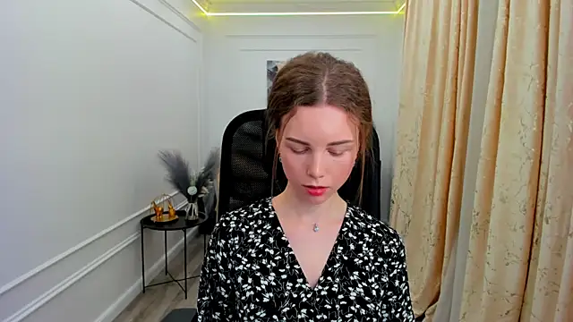 MileyWings online show from June 18, 2026, 11:37 am