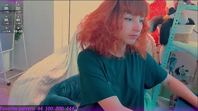 Toxic Ellies online show from June 6, 2026, 7:24 am