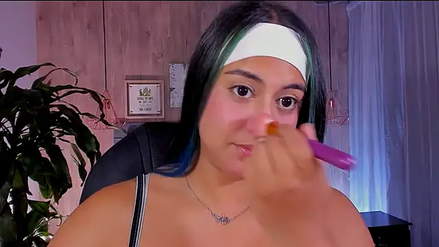 Xisu  online show from February 23, 2025, 2:51 am