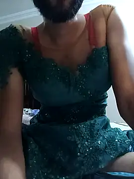 Hornylarka1 online show from July 5, 2026, 9:10 pm