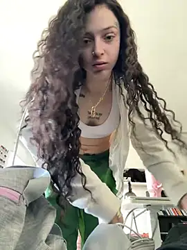 exoticmisfitt online show from February 14, 2026, 11:38 pm