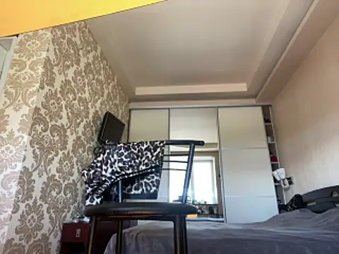 Snapshot of Mike_severi2 chatting on April 6, 2026, 6:03 am Mike severi2 online show from April 6, 2026, 6:03 am