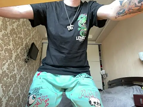 Snapshot of Mike_severi2 chatting on March 20, 2026, 9:54 am Mike severi2 online show from March 20, 2026, 9:54 am