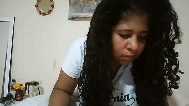 Ivon-09 online show from June 28, 2026, 2:51 am