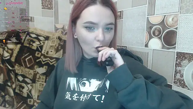 Snapshot of twinkling_melon chatting on January 19, 2025, 9:13 pm twinkling melon online show from January 19, 2025, 9:13 pm