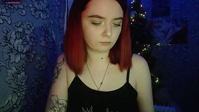 Snapshot of twinkling_melon chatting on January 8, 2025, 5:16 am twinkling melon online show from January 8, 2025, 5:16 am