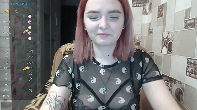 Snapshot of twinkling_melon chatting on January 13, 2025, 4:19 pm twinkling melon online show from January 13, 2025, 4:19 pm