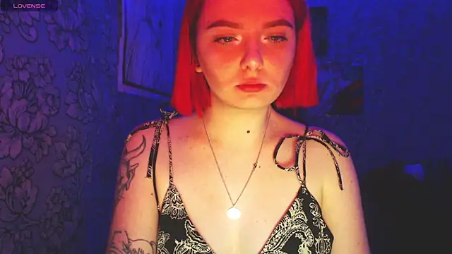 Snapshot of twinkling_melon chatting on February 14, 2025, 4:20 pm twinkling melon online show from February 14, 2025, 4:20 pm