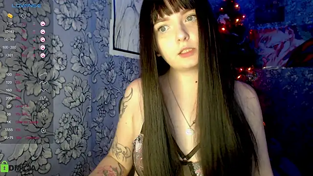 Snapshot of twinkling_melon chatting on December 25, 2024, 8:51 am twinkling melon online show from December 25, 2024, 8:51 am