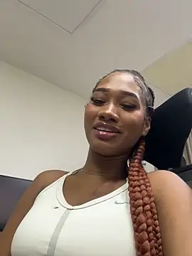 vayoleen online show from June 19, 2026, 1:06 pm