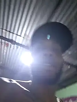 Sur1711 online show from April 21, 2026, 8:37 pm