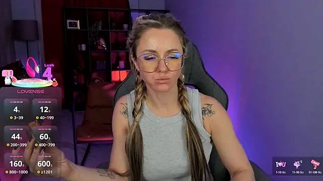 Snapshot of LadyIzabel chatting on March 31, 2026, 3:14 pm LadyIzabel online show from March 31, 2026, 3:14 pm