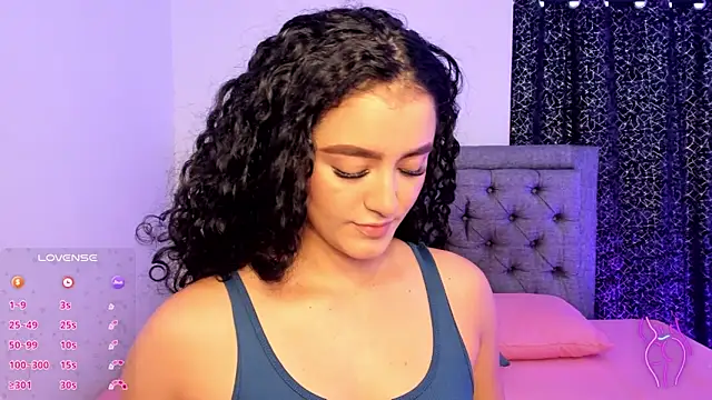 Adhara-zanne online show from February 12, 2026, 1:11 pm