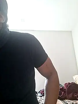 bigboytoy912 online show from April 22, 2026, 4:36 pm