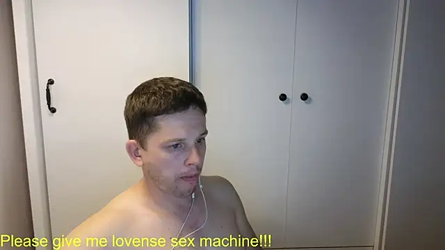 BigL0ve online show from June 18, 2026, 2:44 pm