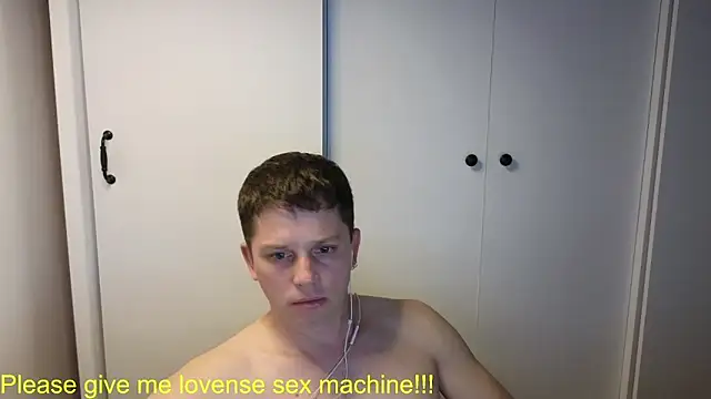 BigL0ve online show from June 22, 2026, 1:41 pm