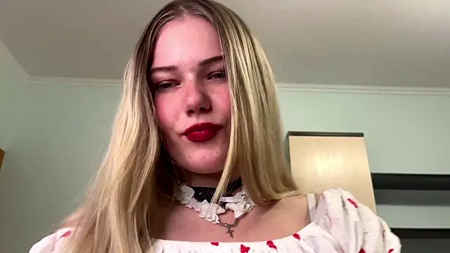 SteffaLains online show from June 30, 2026, 4:07 pm