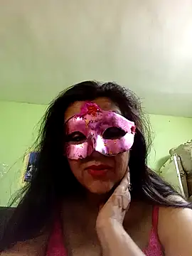 Snapshot of DesiMuffin chatting on March 7, 2025, 9:17 pm DesiMuffin online show from March 7, 2025, 9:17 pm