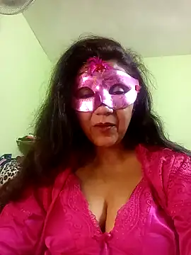 Snapshot of DesiMuffin chatting on January 25, 2025, 6:13 pm DesiMuffin online show from January 25, 2025, 6:13 pm