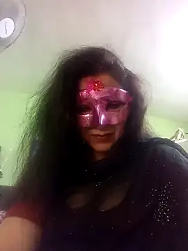 Snapshot of DesiMuffin chatting on February 19, 2025, 1:40 am DesiMuffin online show from February 19, 2025, 1:40 am