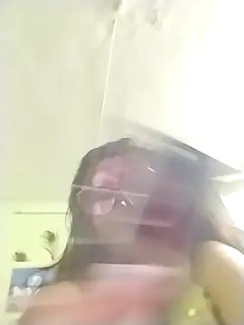 Snapshot of DesiMuffin chatting on September 27, 2025, 7:25 am DesiMuffin online show from September 27, 2025, 7:25 am