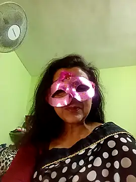 Snapshot of DesiMuffin chatting on January 25, 2025, 2:37 am DesiMuffin online show from January 25, 2025, 2:37 am