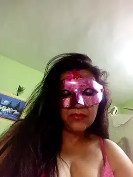 Snapshot of DesiMuffin chatting on February 20, 2025, 8:03 pm DesiMuffin online show from February 20, 2025, 8:03 pm