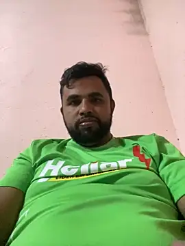 Sheik z o online show from June 17, 2026, 2:33 am