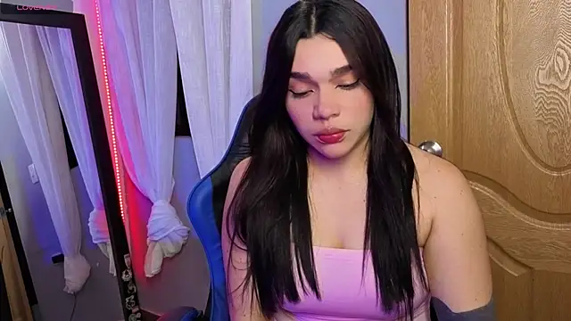 Veronica 111 online show from June 25, 2026, 4:43 am