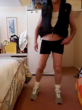 Snapshot of davidpr321 chatting on November 21, 2025, 10:14 am davidpr321 online show from November 21, 2025, 10:14 am