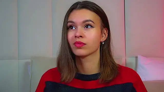 PollyLanders online show from February 8, 2026, 8:17 pm