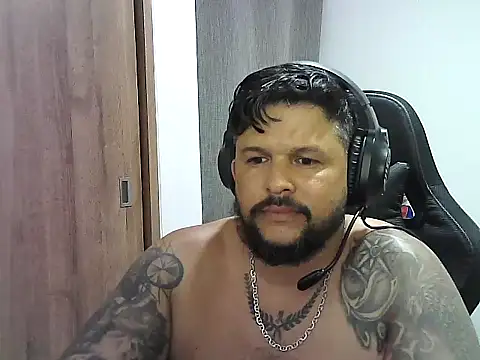 Snapshot of tupapito00 chatting on March 17, 2026, 6:05 am tupapito00 online show from March 17, 2026, 6:05 am