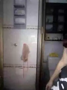 sweet-sunlight online show from January 5, 2025, 4:04 am