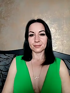 FireLily332 online show from March 22, 2025, 12:35 pm