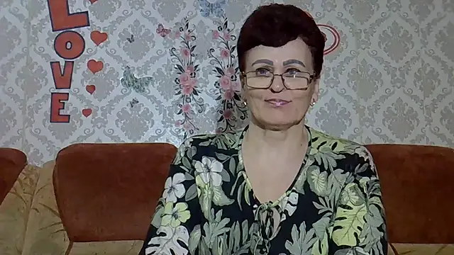 PaulaGolden online show from July 4, 2026, 7:29 pm