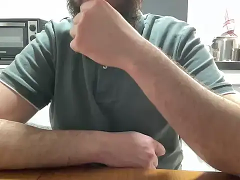 Snapshot of hommesexy17 chatting on March 5, 2026, 8:16 pm hommesexy17 online show from March 5, 2026, 8:16 pm