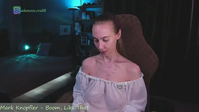 Snapshot of _Eva_Adama chatting on June 14, 2026, 2:35 am Eva Adama online show from June 14, 2026, 2:35 am