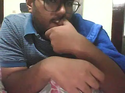 Snapshot of casualindi chatting on December 15, 2024, 4:59 pm casualindi online show from December 15, 2024, 4:59 pm