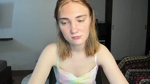 ReddHotPipper online show from June 21, 2026, 3:56 am