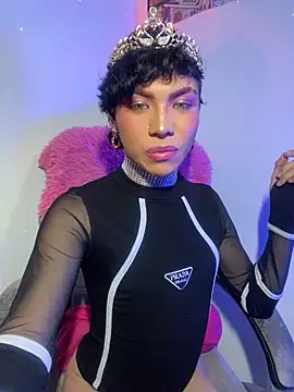 karol dayana online show from September 12, 2025, 6:13 am