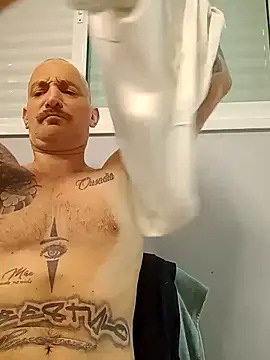 rolesexy online show from September 26, 2025, 12:50 am